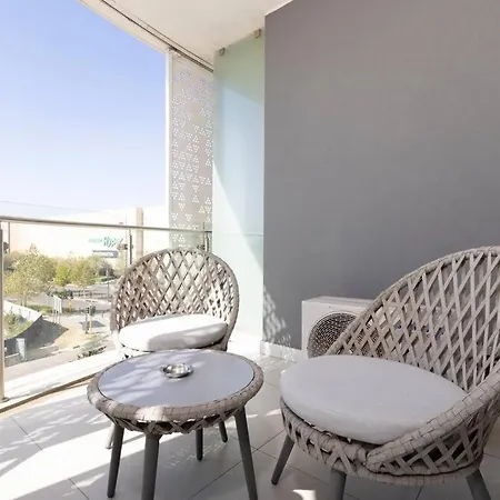 The Executive Apartment In Ellipse Waterfall City Midrand Exterior photo