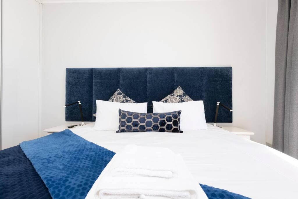 The Executive In Ellipse Waterfall Midrand